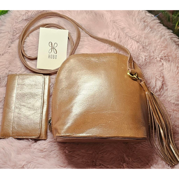 NWOT Nash Calfskin Leather Crossbody Bag & Wallet - Metallic Pink Gold - Picture 1 of 10